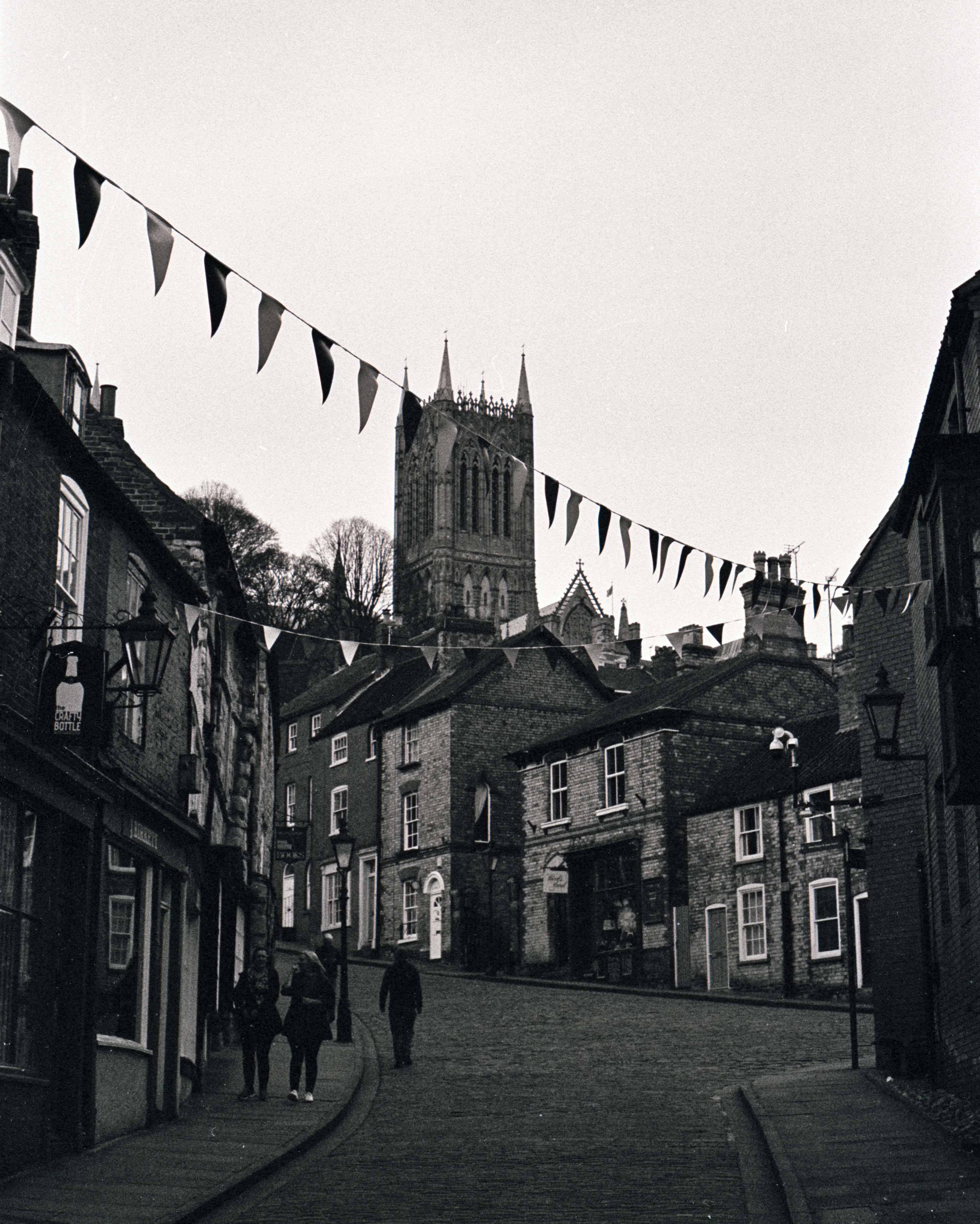 Lincoln cathedral from steep hill